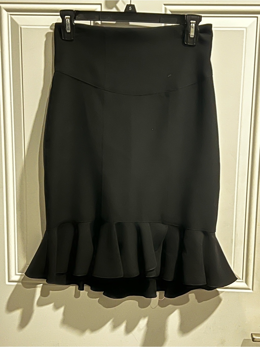 Windsor Black Ruffle-Hem Pencil Skirt